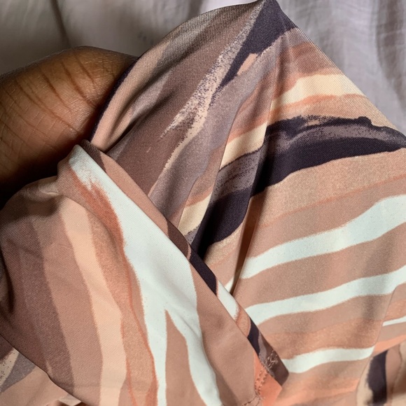 🌟HOST PICK🌟 Rachel Roy printed wrap dress - Picture 5 of 5